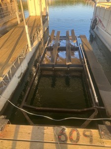 boat lift